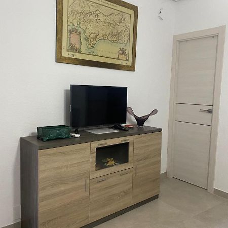 Piso Vivienda Uso Turistico Julio Burell Baeza Reformado Apartment Exterior foto