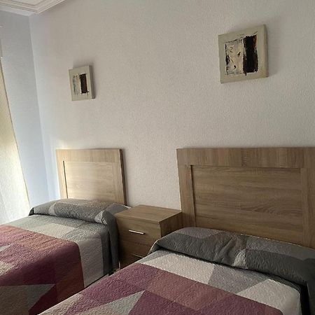 Piso Vivienda Uso Turistico Julio Burell Baeza Reformado Apartment Exterior foto